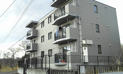 プロージェ・シャイン中島